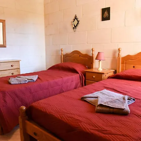 Villa Ta Marie Farmhouse, Gozo Ghasri (Gozo)